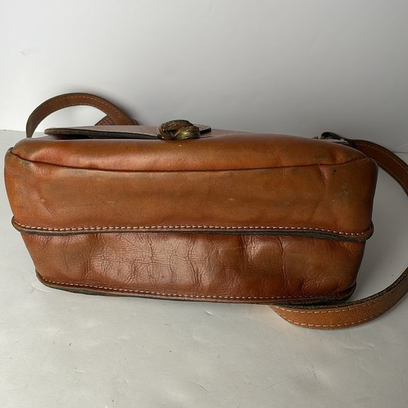 Patricia Nash London Brown Saddle Bag - Picture 10 of 13